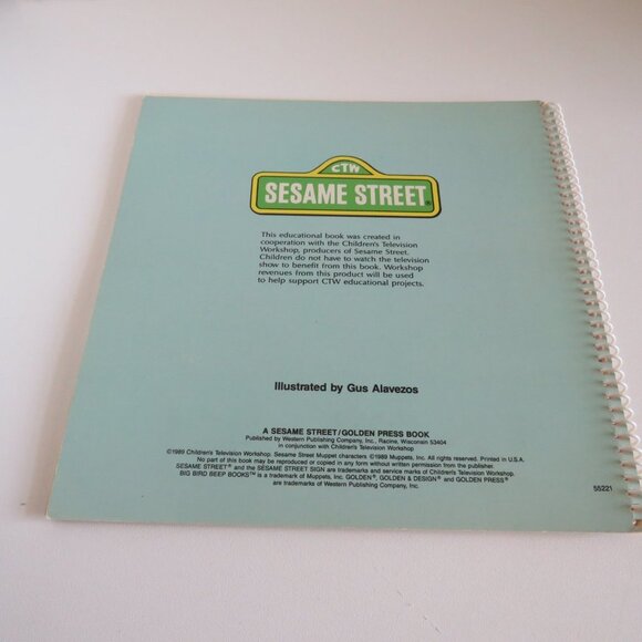 THE COUNT'S CASTLE Big Bird BEEP Book Spiral Bound 1989 MATH [BOOK ONLY] VINTAGE - Picture 8 of 9